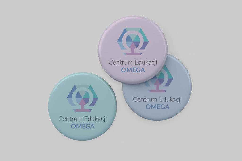 Identyfikacja wizualna, logo dla Centrum Edukacji Omega, przypinki reklamowe